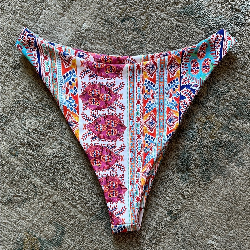 Skatie bikini bottom - high waisted